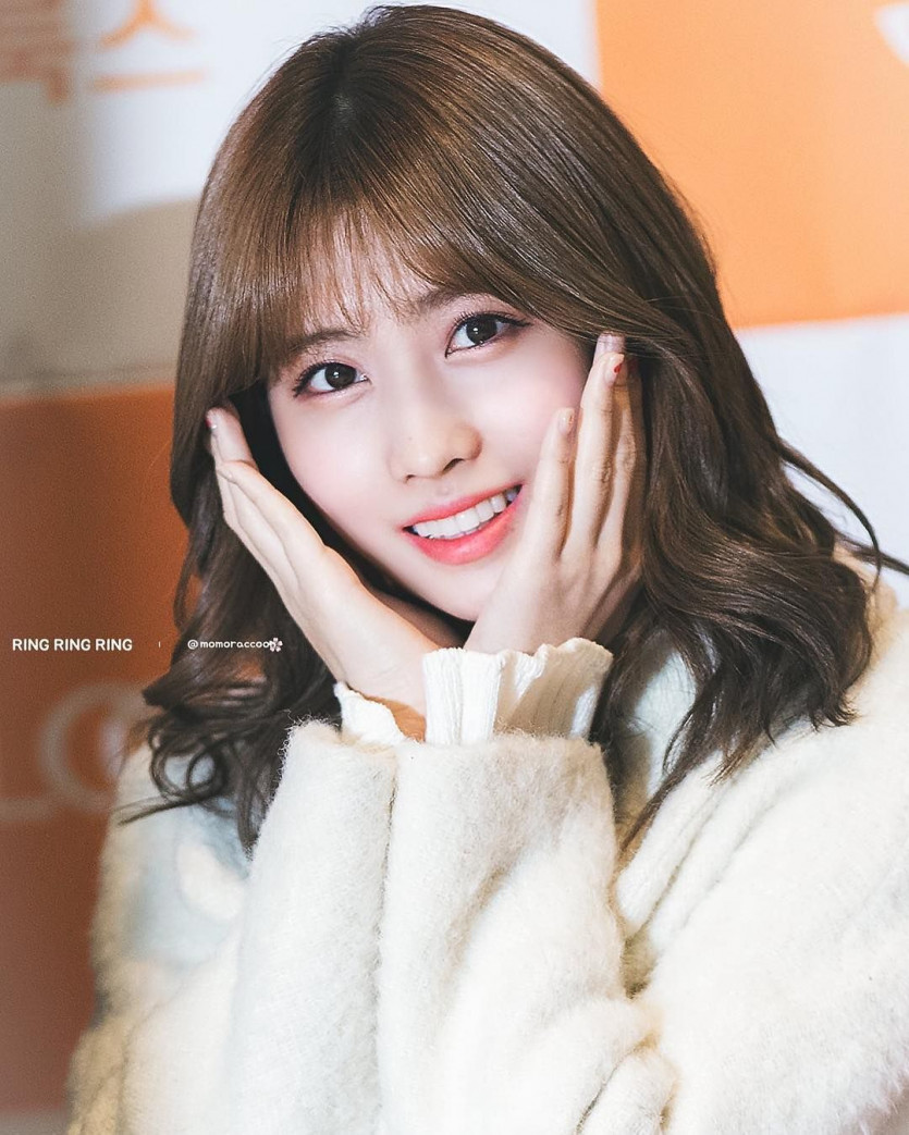 TWICE MOMO