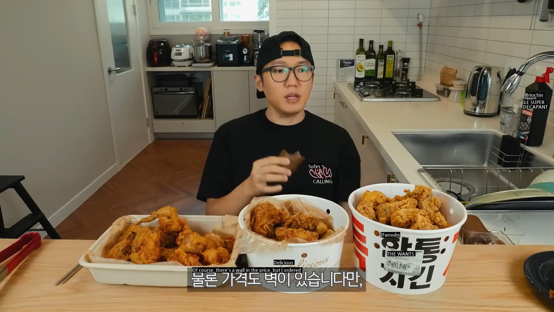 A YouTuber who gets criticized for saying that mart chicken tastes worse than Pcha chicken