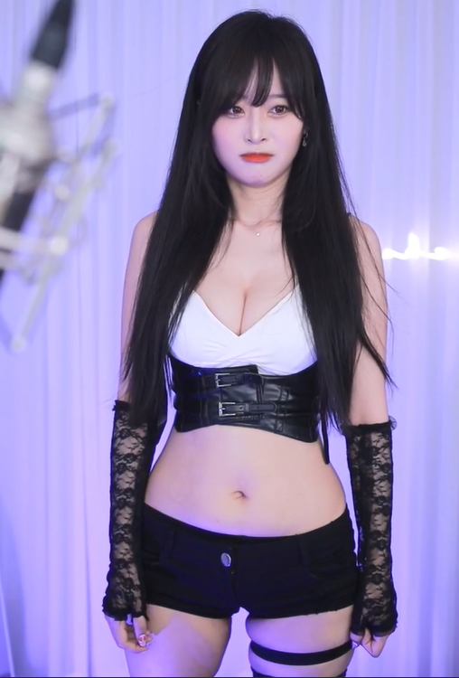 Yu-eun's 500th day anniversary is the most revealing ever