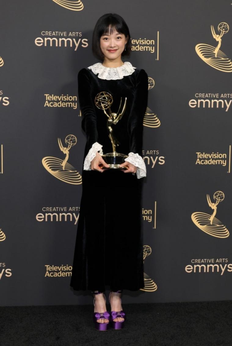 Lee Yoo-mi, the first Korean actor to win an Emmy Award
