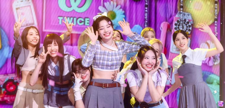 TWICE's "Inkigayo" PD Note