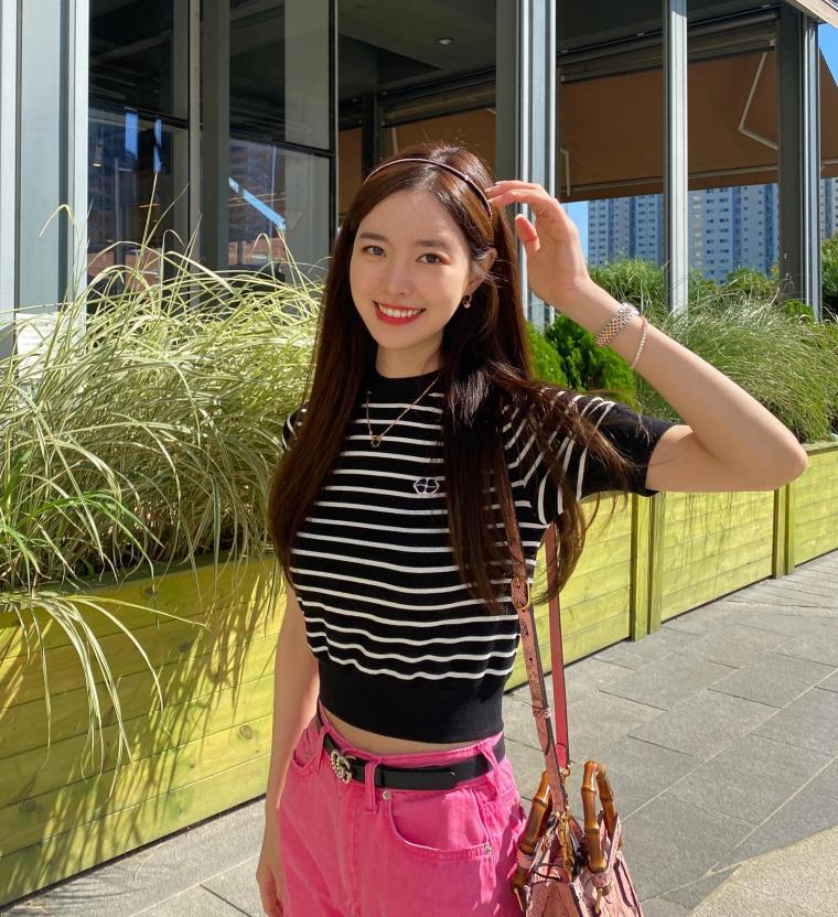 Jin Seyeon's Instagram