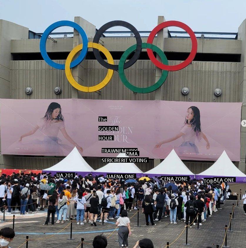 IU's concert situation, which attracts unprecedented spectators.jpg