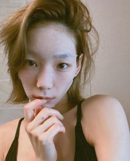 Taeyeon's update.jpg