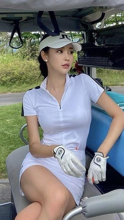 The reason why old men go to the golf course