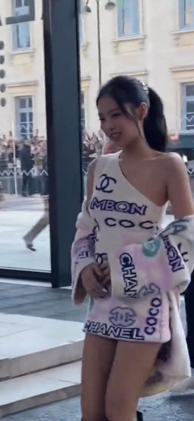 BLACKPINK Jenny Paris Chanel Fashion Week Outfit