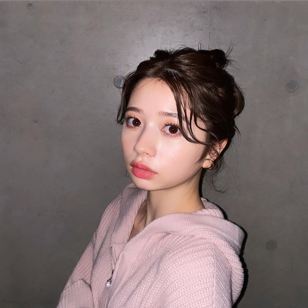 Sakurada Hiyori Instagram
