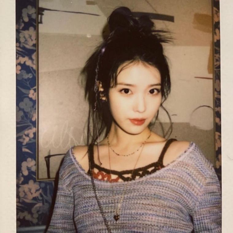 IU