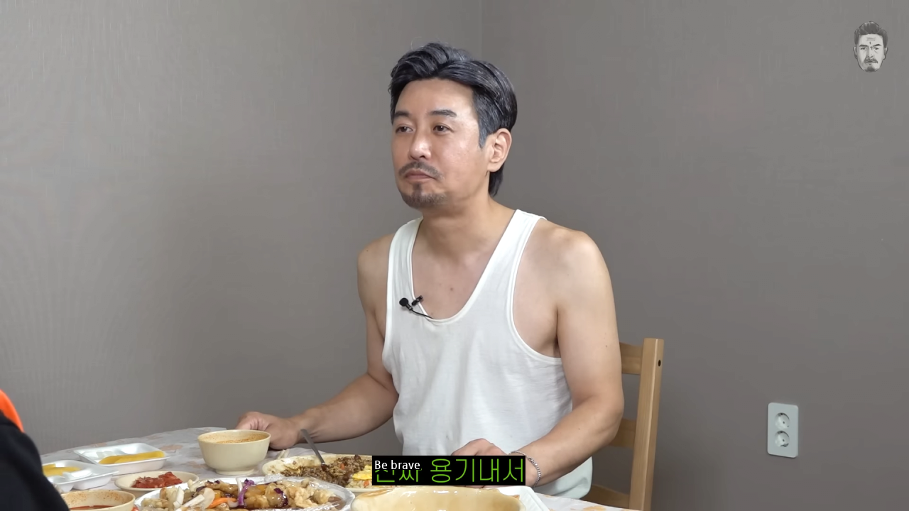 Kim Dae-hee pays 500 million won right away when his junior says he doesn't have money to eat