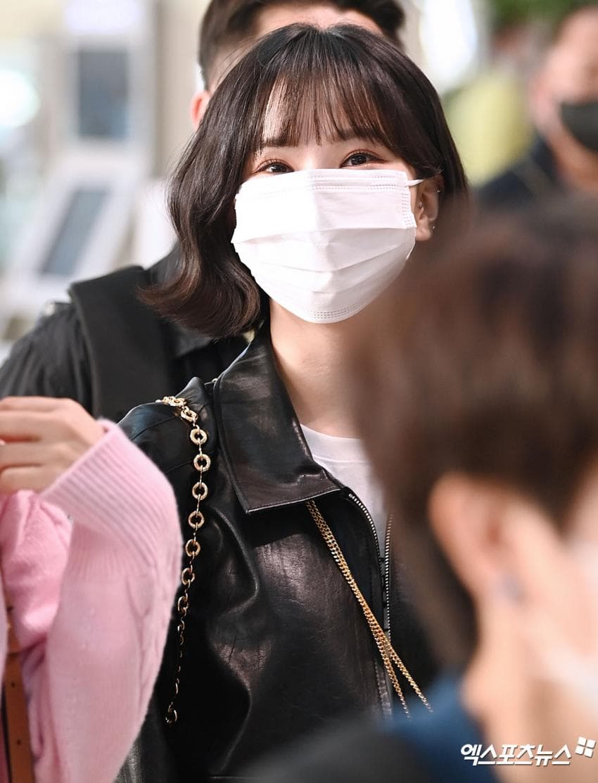 Eunha's departure from Incheon Airport