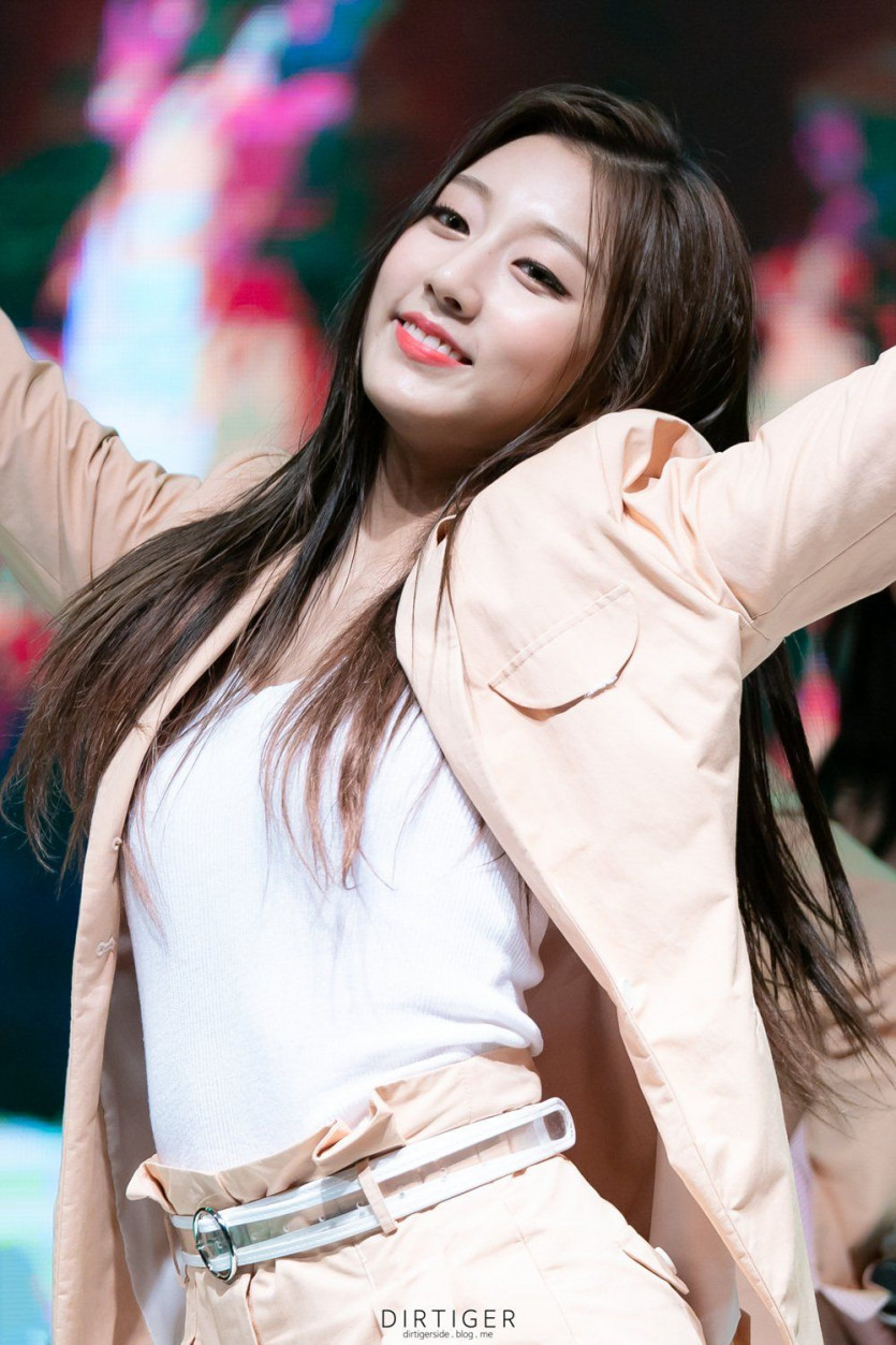 Lovelyz Ye-In