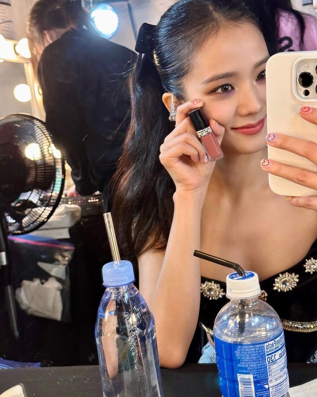 BLACKPINK Jisoo's selfie Instagram