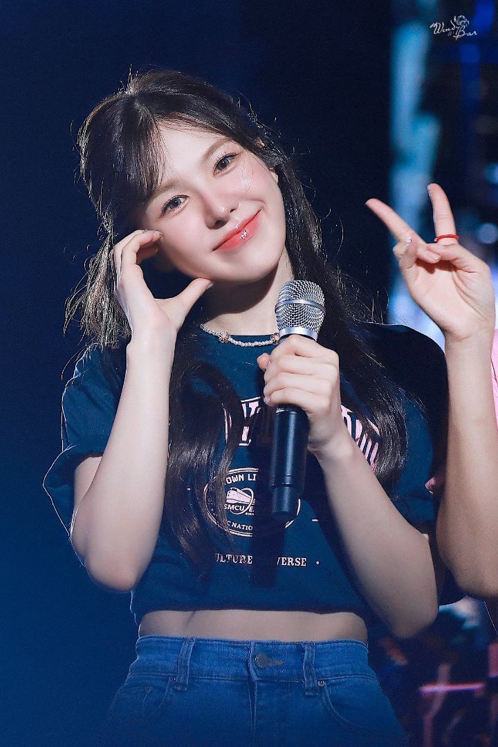 Wendy on stage