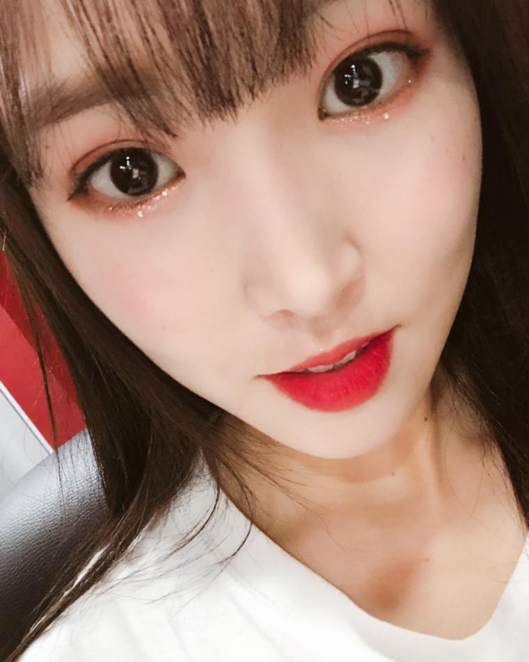 GFRIEND's Yuju