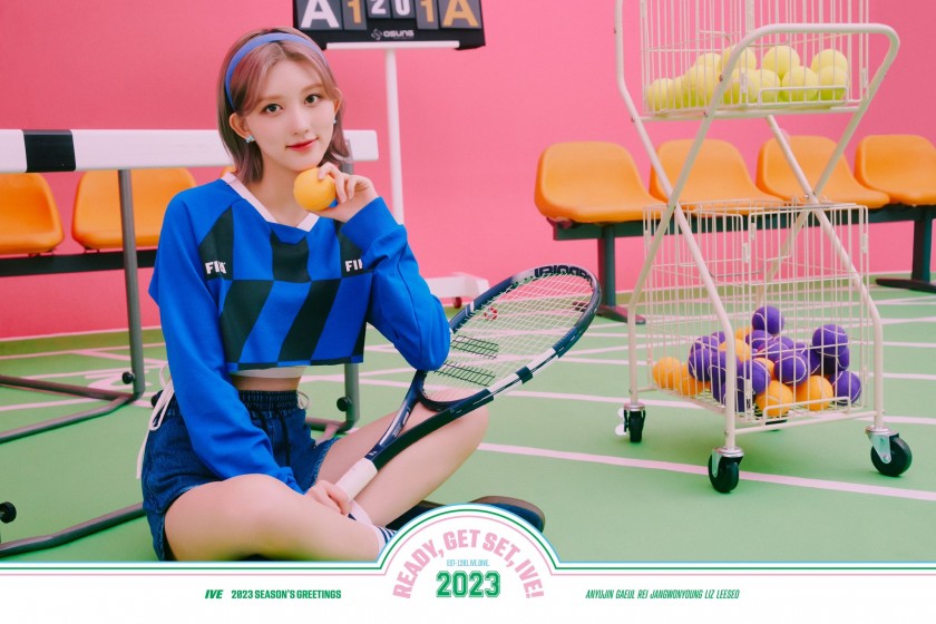 Ive Ive 2023 Season's Greetings