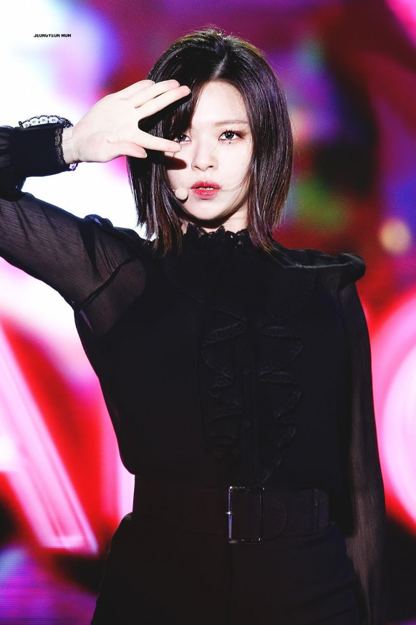 JEONGYEON of TWICE