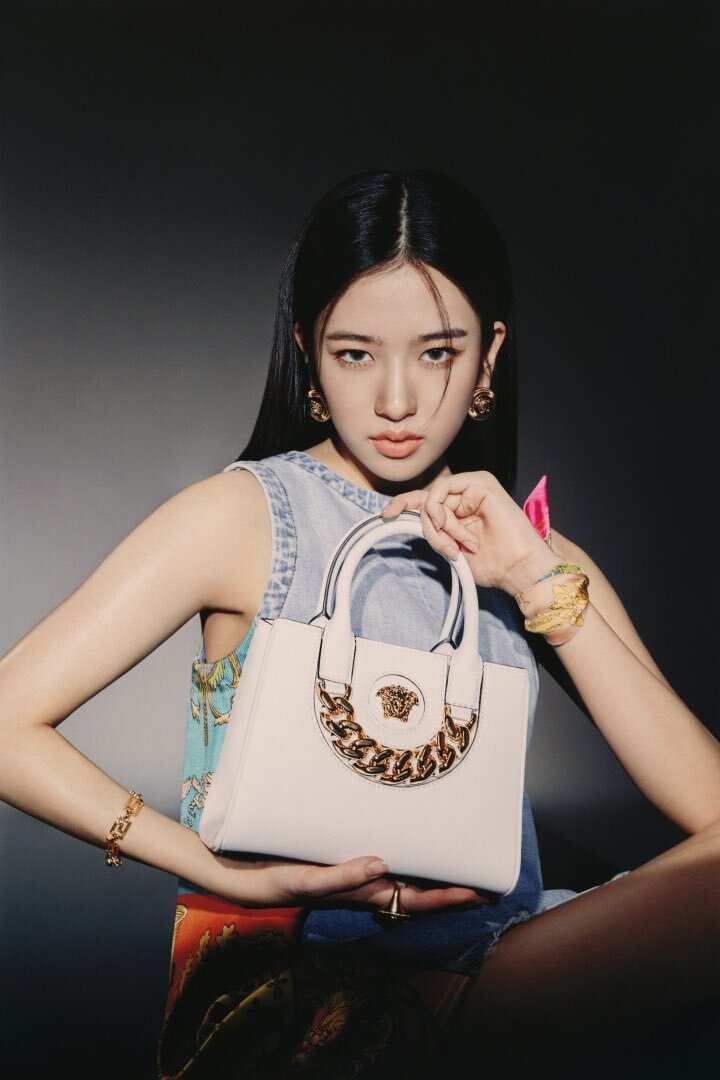 Ahn Yu-jin Versace 2022 SS Campaign