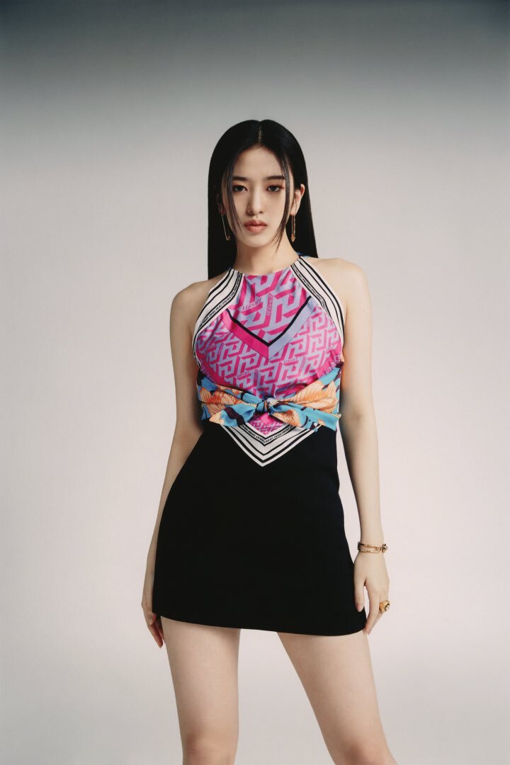 Ahn Yu-jin Versace 2022 SS Campaign