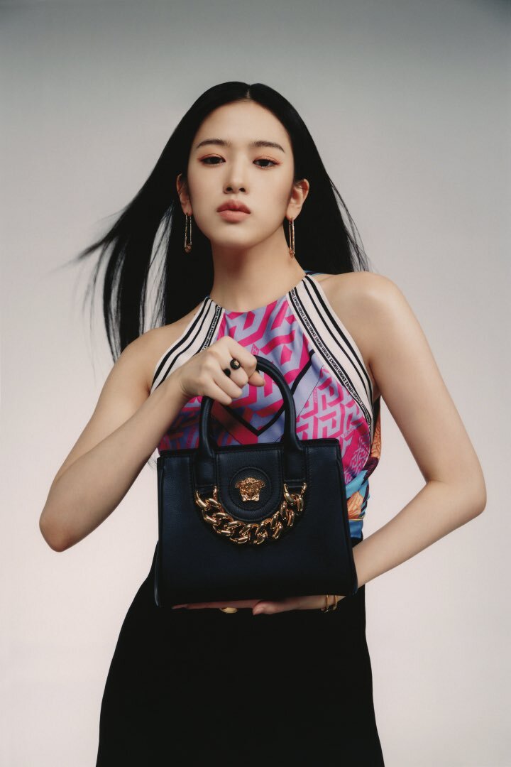 Ahn Yu-jin Versace 2022 SS Campaign