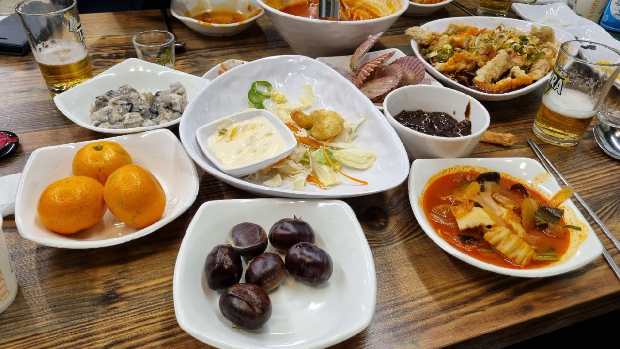 a 30,000 won Chinese restaurant