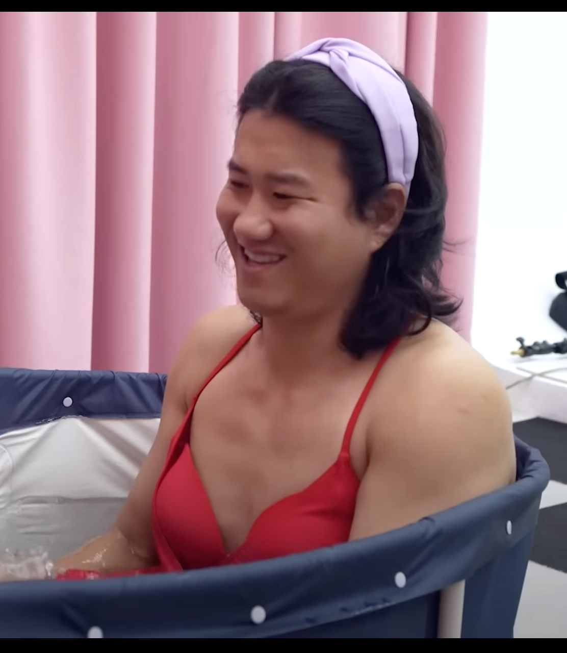 Oh, comedian Lim Woo-il. Bikini