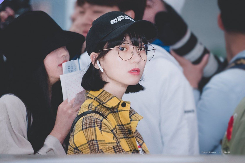 OH MY GIRL beanie