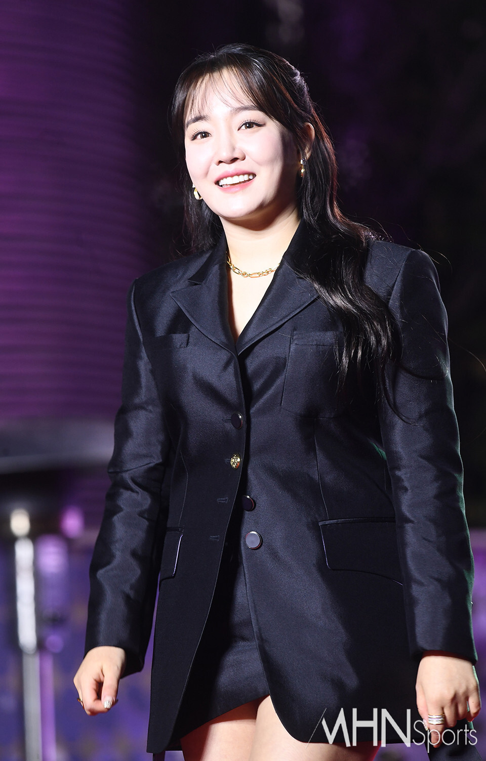 Yoonha, a singer who appeared on SBS Gayo Daejeon