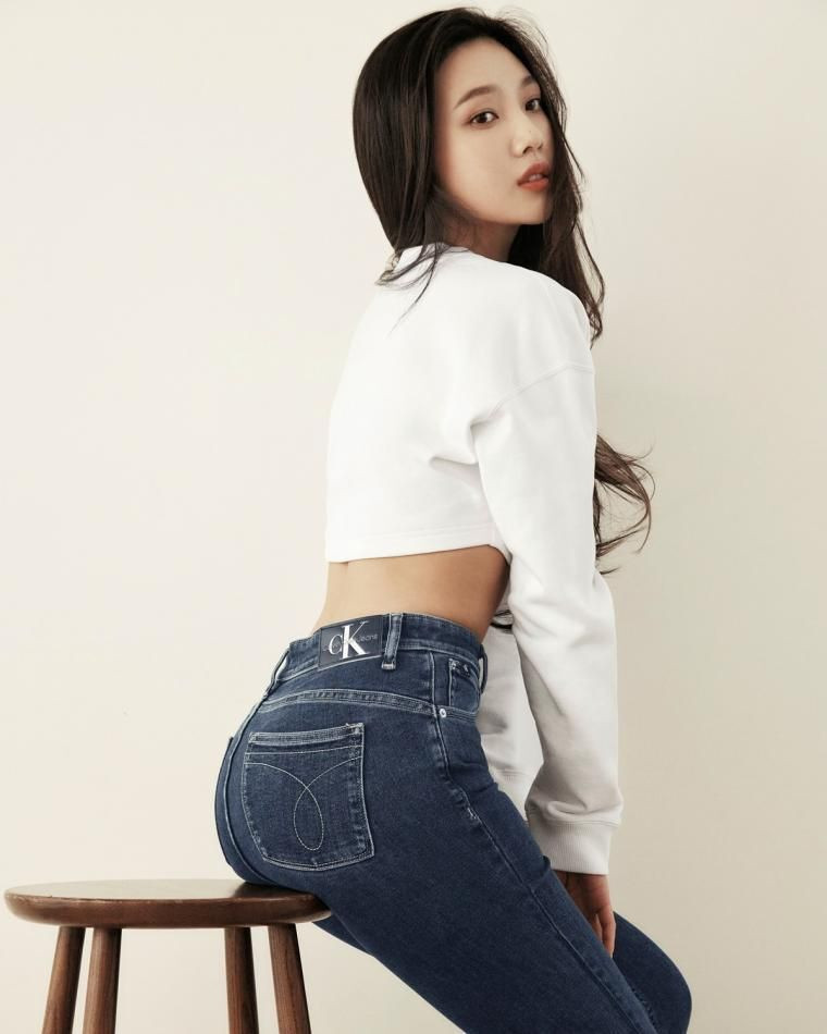 Red Velvet's Joey Calvin Klein Jeans Photo Shoot Hips