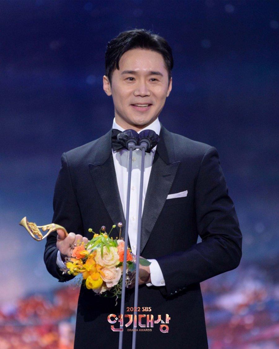 The winner of SBS Drama Awards