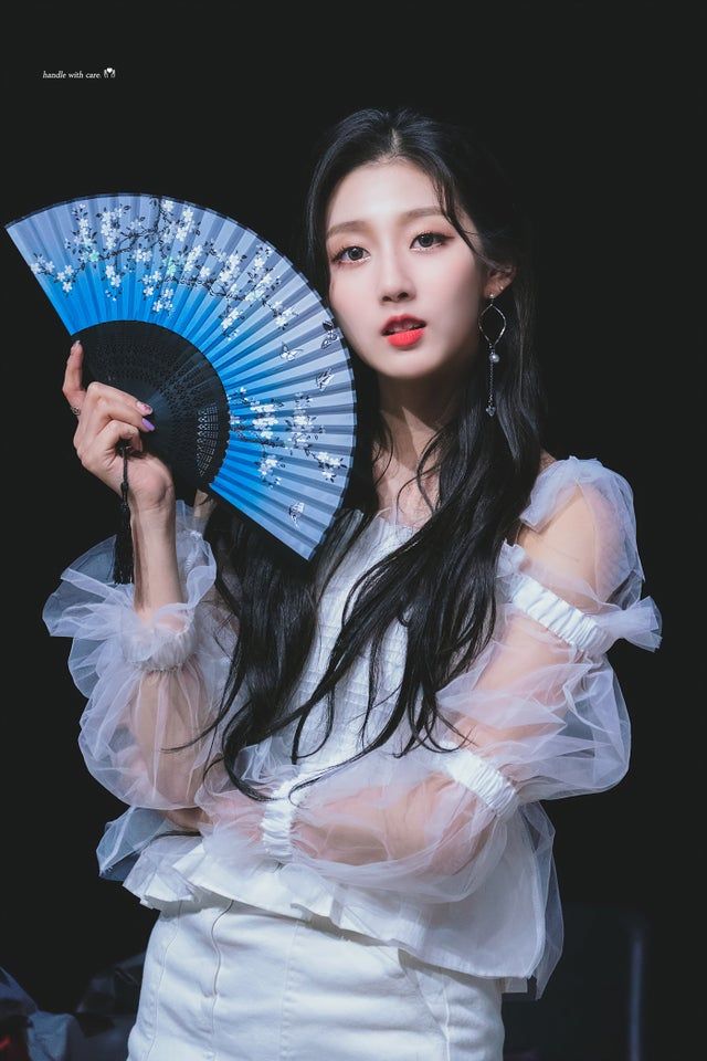 Lovelyz Ye-In