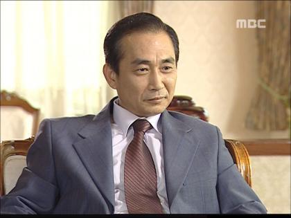 Actor in charge of Park Chung-hee.jpg