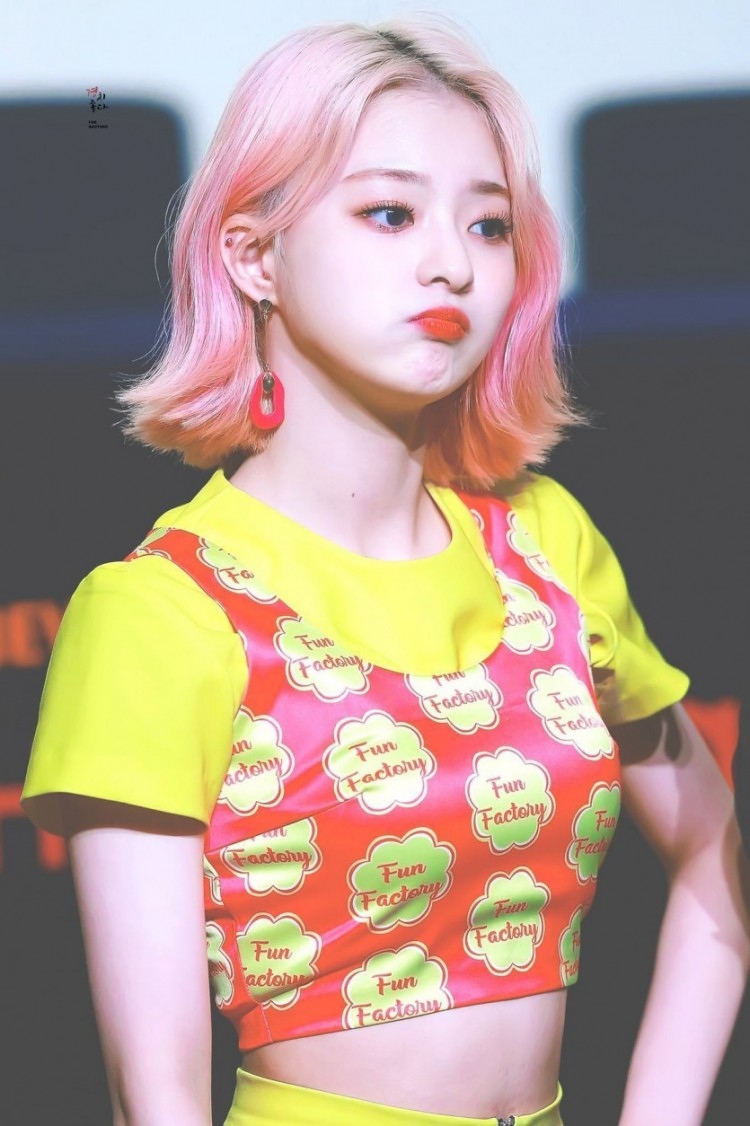 fromis_9's Lee Nagyung.