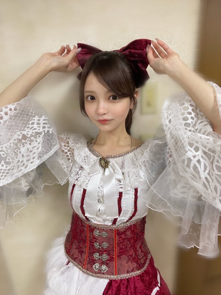 Gravia model Hiragi Kiki