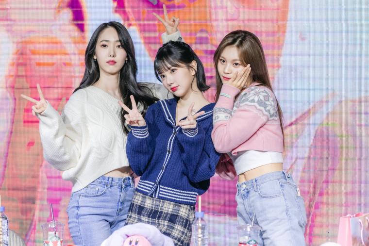 VIVIZ - Eunha, SinB, Umji.