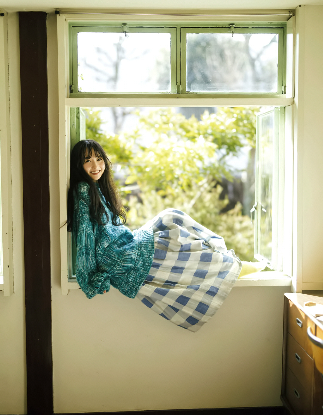 Nogizaka 46 Ichinose Miku EX Popular March 2023 issue