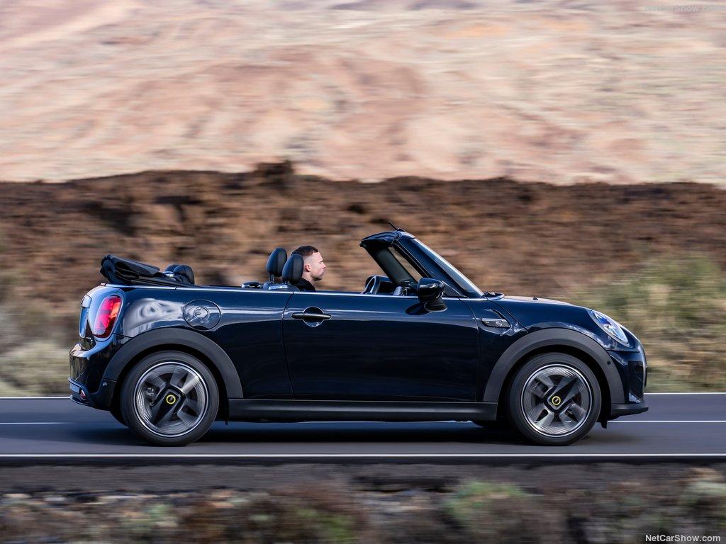 Mini Cooper SE Convertible