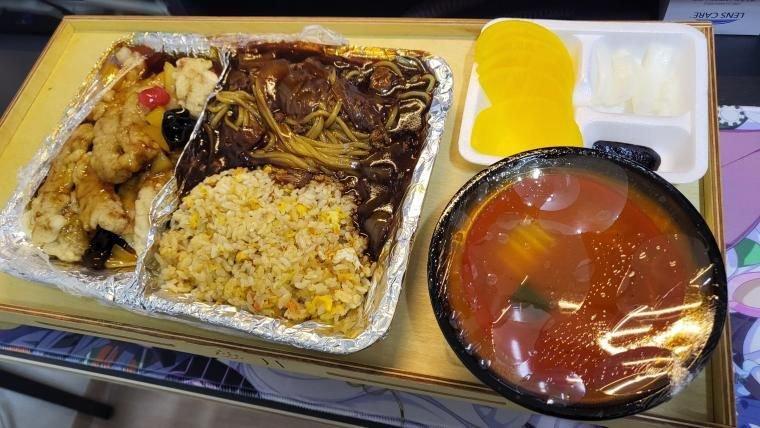 15,000 won set meal available vs. impossible