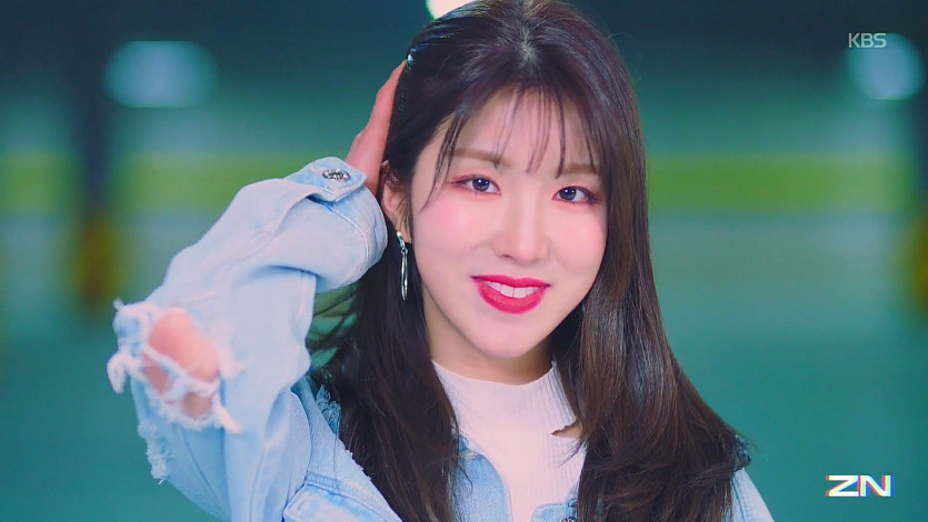 LABOUM ZN during The Unit.