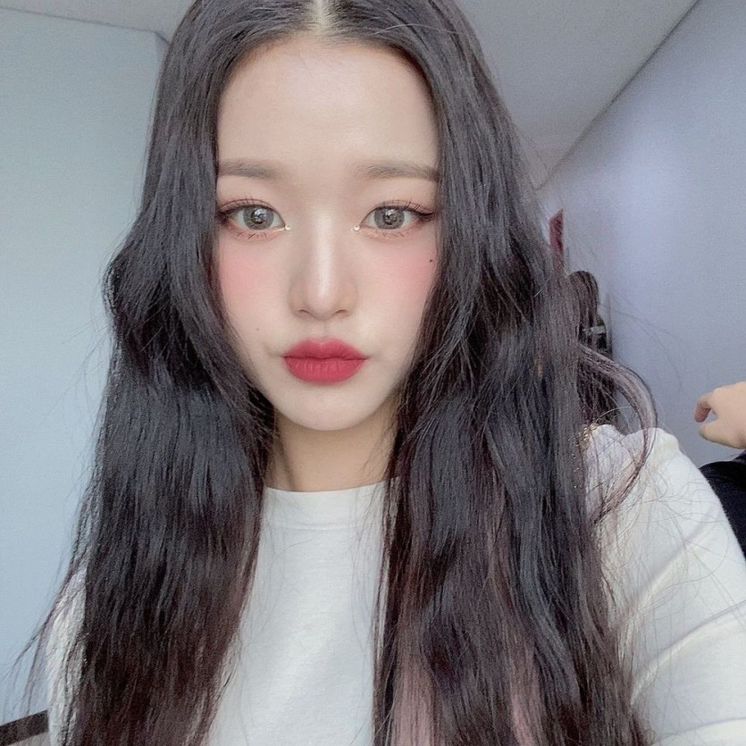 IVE Jang Wonyoung.