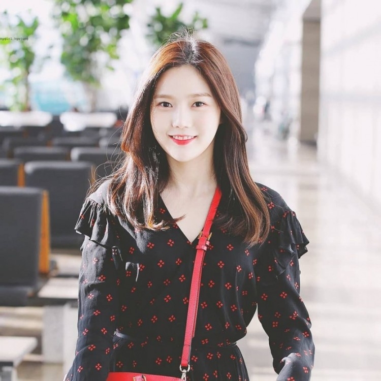 OH MY GIRL's Choi Hyojung.