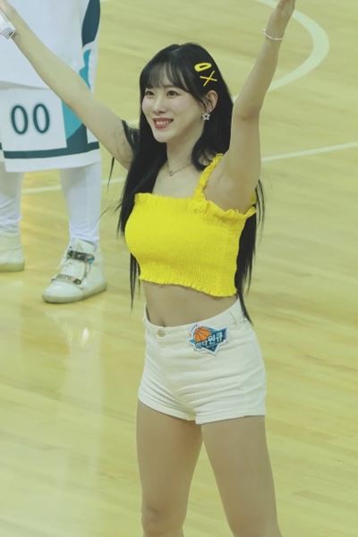 Kim Hanna Cheerleader Yellow Crop Tee Chest Movement