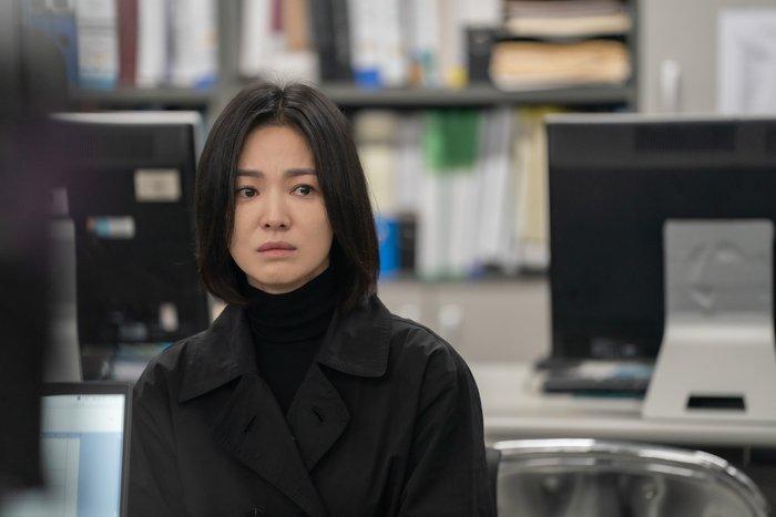 Song Hye-kyo jpg, who said she let go of her appearance when Douglory came out.