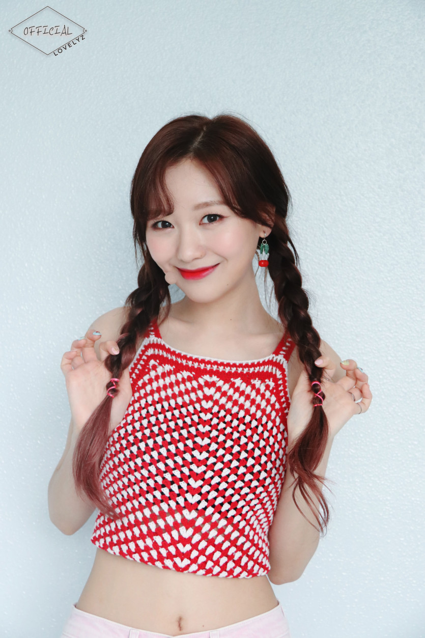 Su-Jeong from Lovelyz.