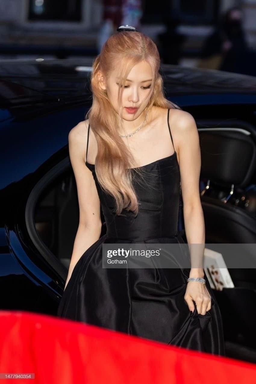 BLACKPINK Rose who wore traditional Korean clothes at a New York event