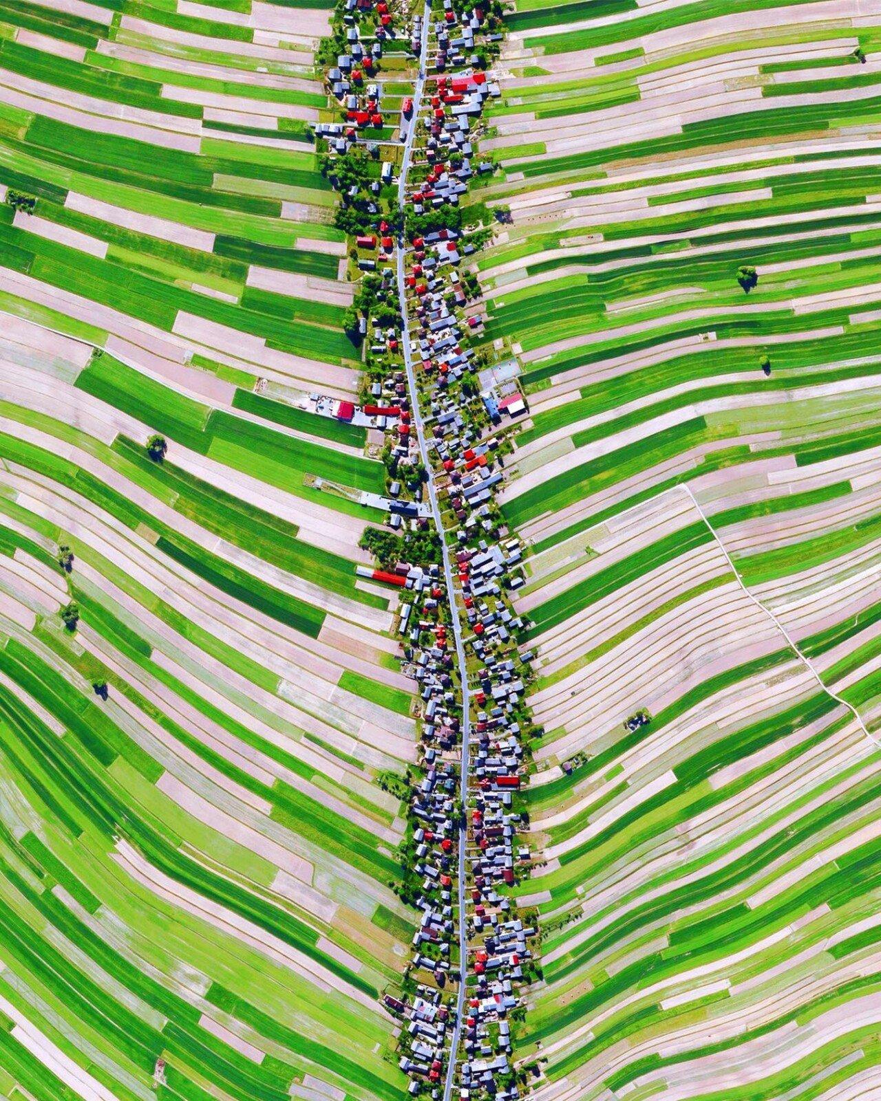 a village in Poland with 6,000 people across a road