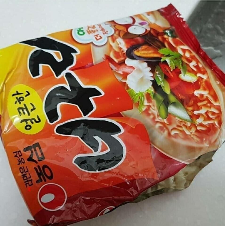 Ramen topping controversy