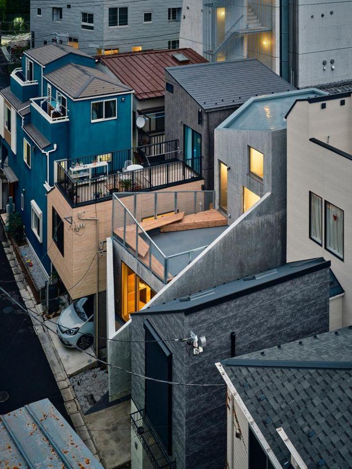 Narrow Japanese Housing in Narrow Residential Area