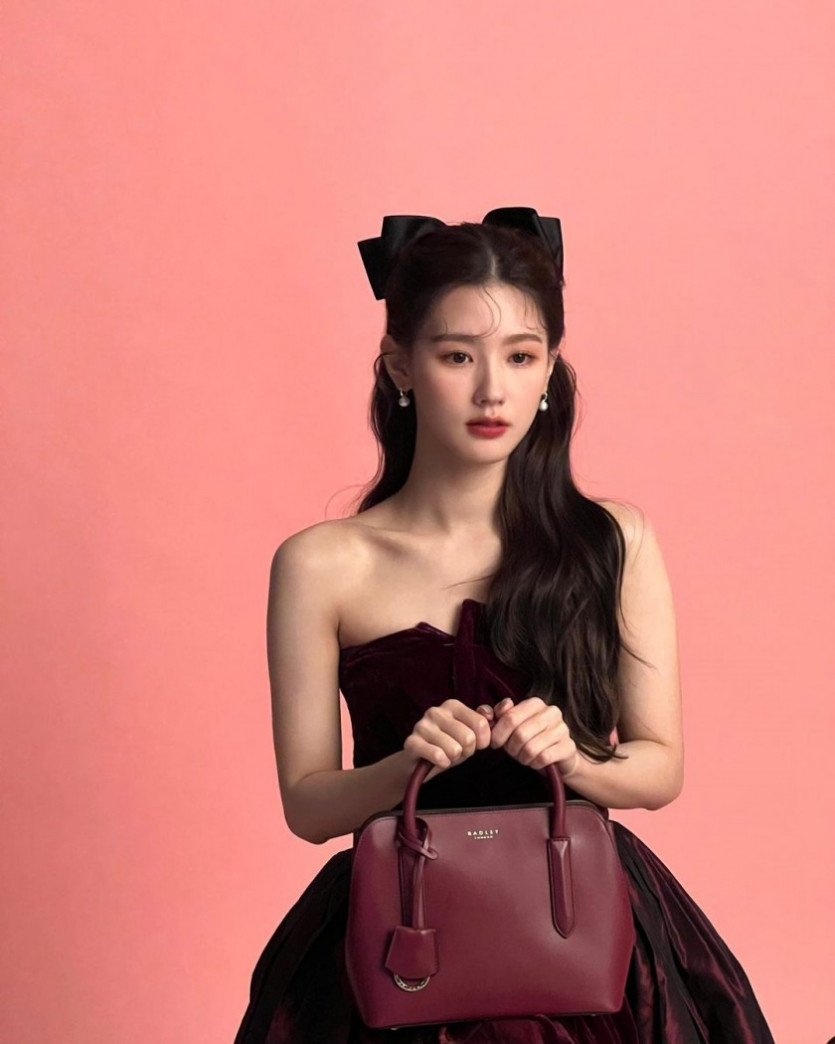 (G)I-DLE MIYEON at style December pictorial