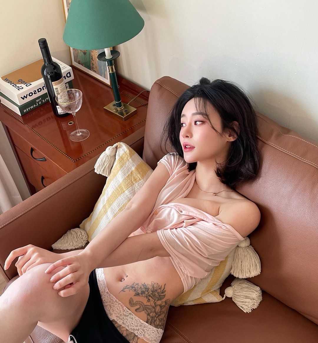 Rahee, the influencer who acts sexy on YouTube