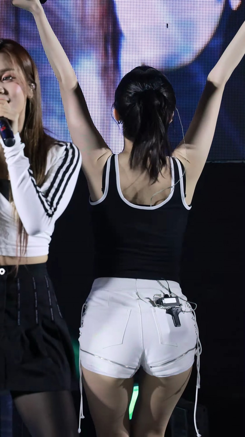 BBG Sleeveless Hot Pants BBG Eunha